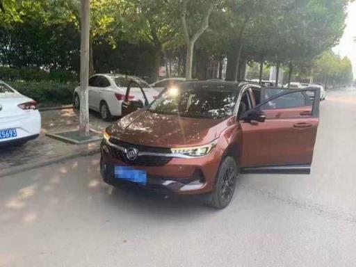 朋友一眼便相中这个车了，大家看怎么样的