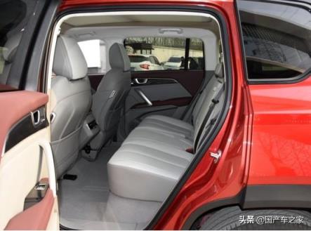 提车4个月，新宝骏RS-5的颜值、大空间让老婆非常满意