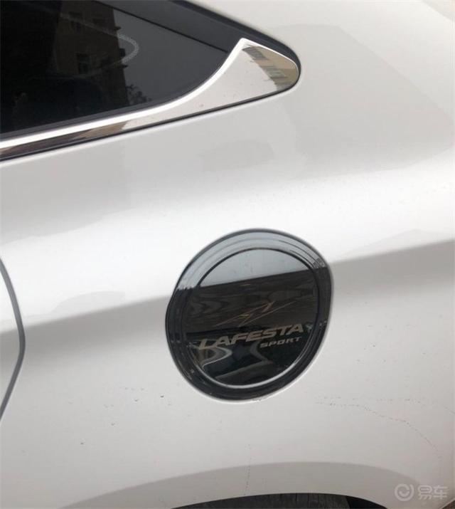 放弃思域选择菲斯塔，车主：现代最美神车，就一个字帅