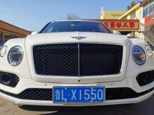 大G加价50多万，装不下身高194的我，转头天津港全款提宾利添越