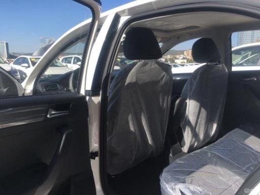 桑塔纳车主提车：拥有桑塔纳，走遍天下都不怕