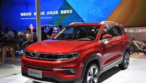 长安紧凑型SUV-CS35plus真的好吗？车主：有它就不买合资车了