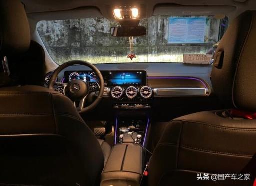 喜提奔驰GLB200时尚型，车主：空间和动力都满足，不后悔选择它