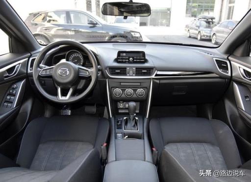 15万级别SUV，马自达CX-4有哪些优缺点？值不值得买？