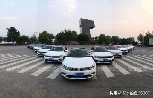 玩过汽配风 这辆帕萨特最终上了气动玩姿态