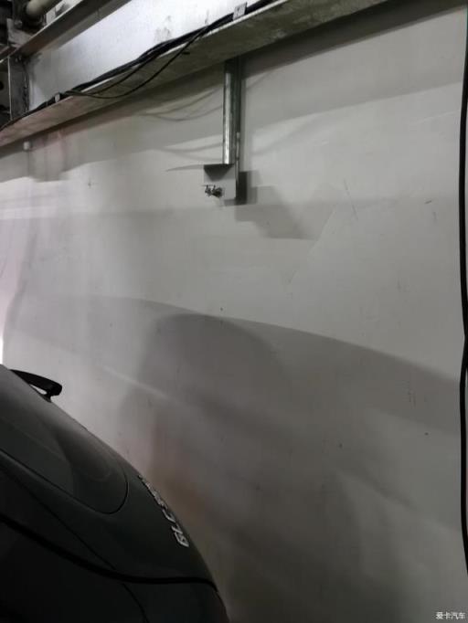 黑色奔驰GLC300提车，开了5000公里分享下用车感受