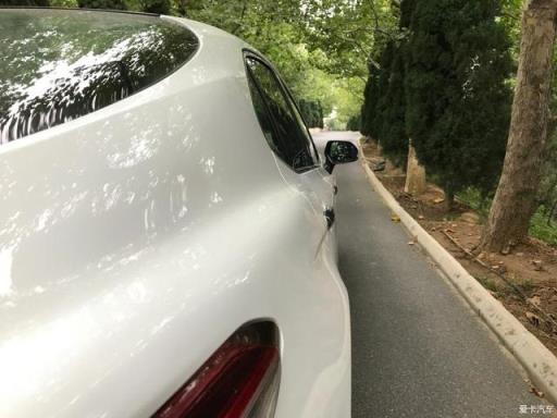 凯美瑞2.5L混动顶配提车，对比过雅阁和天籁，凯美瑞胜在哪？