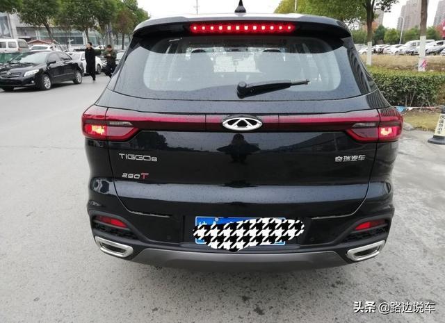 落地仅15万，这SUV空间比奇骏大，油耗7.8L，仅10月就卖出13621辆
