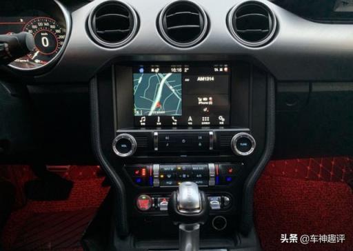 小改福特野马跑车，2.3T动力同样激发肾上腺素