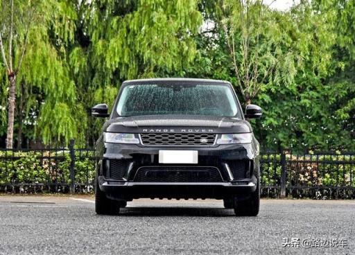 108万买路虎揽胜运动版，车主：不是在加油站，就是去加油站路上