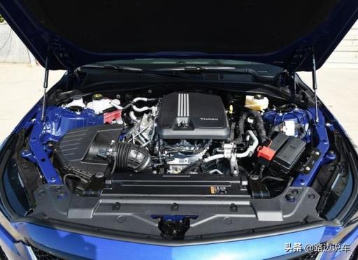 凯迪拉克CT5车主提车作业，全款落地37.8万，来听车主怎么评价