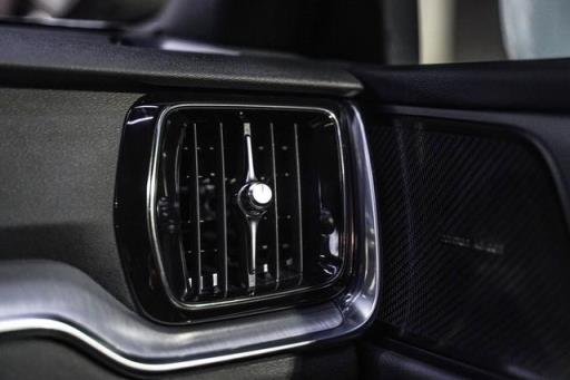全家三代忠实粉丝，喜提沃尔沃2020款S60