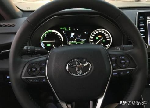 落地29万喜提亚洲龙双擎2.5L，综合油耗4.8L，说说我的用车感受