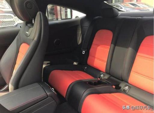奔驰C级AMG用车体会，4.0T V8引擎怪兽是多么可怕