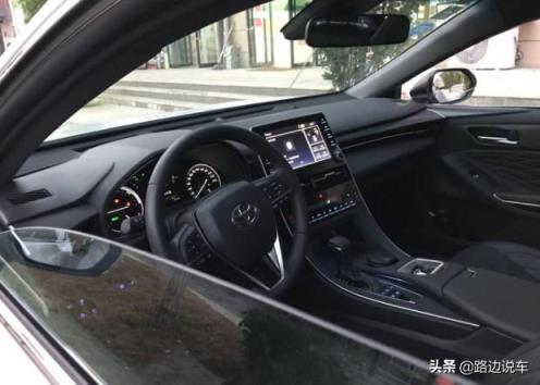 落地29万喜提亚洲龙双擎2.5L，综合油耗4.8L，说说我的用车感受