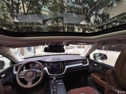 颜值高操控好，XC60 T5智远豪华版提车，开了1年感受如何？