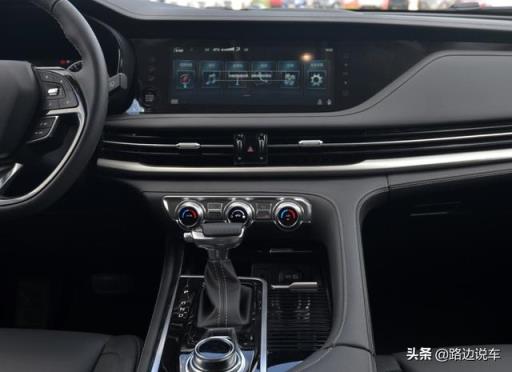 16万多元长安CS95，同样是7座中大型SUV，能比传祺GS8更吃香吗