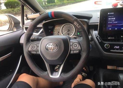 属于自己的第一部车，16万喜提2019款丰田雷凌双擎运动