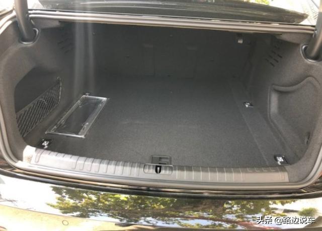 40万放弃宝马和奔驰，喜提奥迪A6L，用车2000公里车主表示有话说