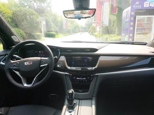 5米SUV，近2.9米轴距，车大空间大，舒适性好