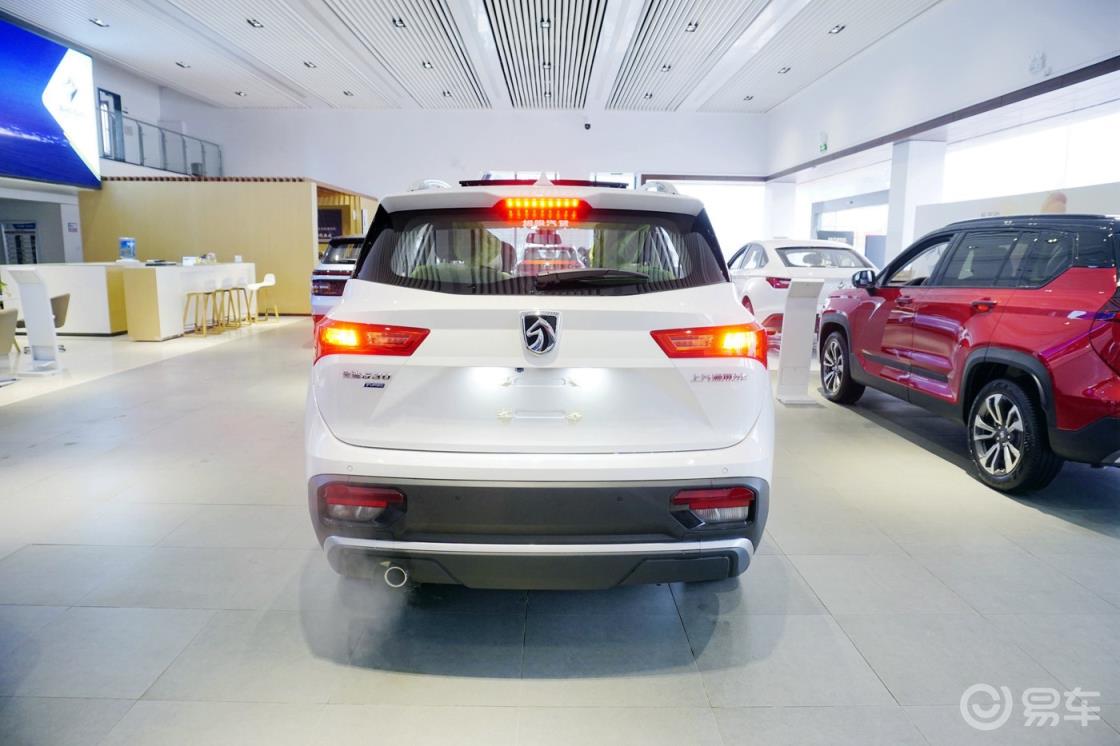 【老李拍车】诚意满满，感受工艺品质的全面提升--2020款宝骏530之静态品鉴。