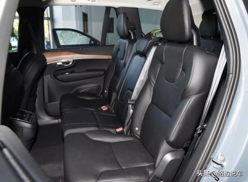 60万买沃尔沃XC90值不值，车主：气质和配置不输BBA，还非常安全