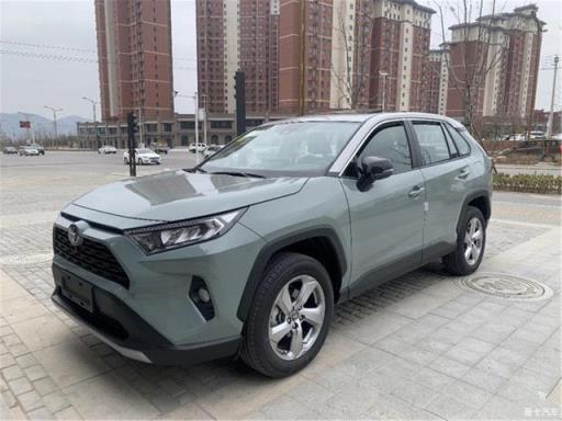 落地20多万，新款RAV4四驱风尚版提车用车，动力够用吗？