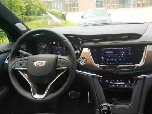 5米SUV，近2.9米轴距，车大空间大，舒适性好