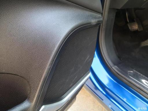 看过领界和CS75 PLUS都不满意，最终提了这台车，外观帅动力强