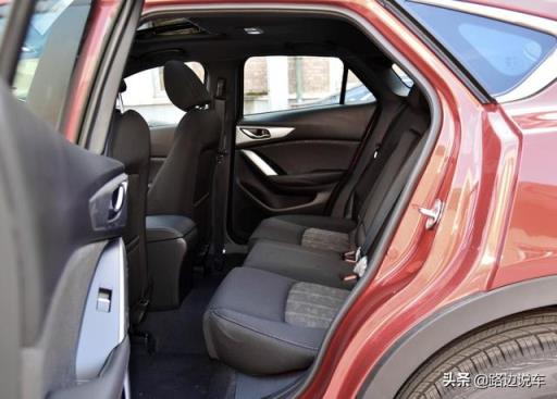 15万级别SUV，马自达CX-4有哪些优缺点？值不值得买？