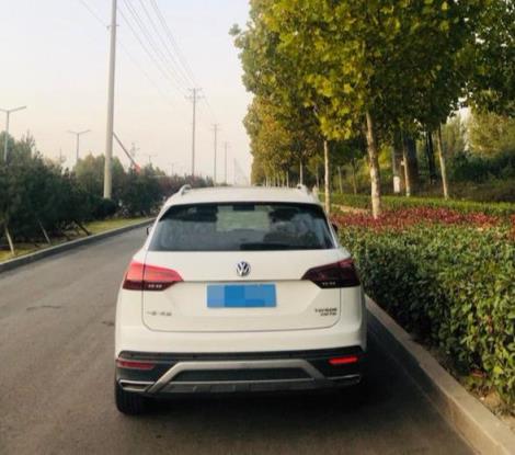 花自己的钱，买心怡的车，二十万元我直接提了我喜欢的大众探岳