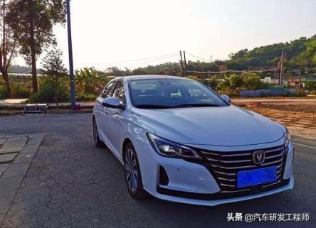 10万喜提中级轿车，前后独立悬挂、1.5T+爱信6AT，还看轩逸么？