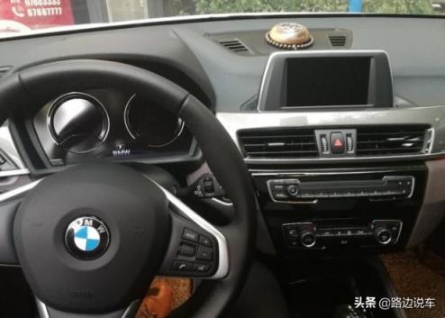 本来买本田CRV，听了朋友的建议提了宝马X1：小了一点，可牌子大