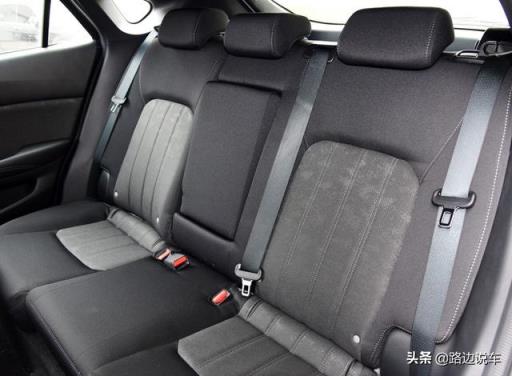选择了马自达cx-4，车主直言：回头率太高，想低调都低调不起来