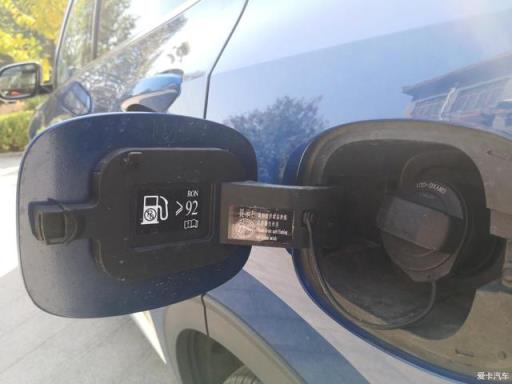 看过领界和CS75 PLUS都不满意，最终提了这台车，外观帅动力强