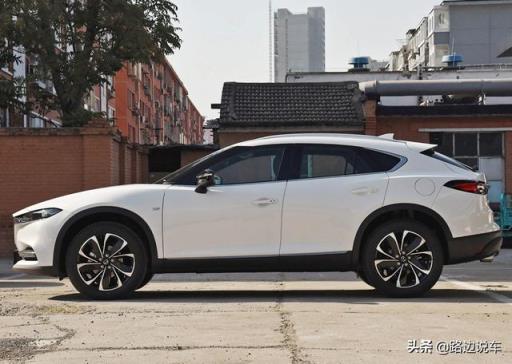 马自达CX-4两驱2.5L提车作业，全款落地19万，来听车主怎么评价