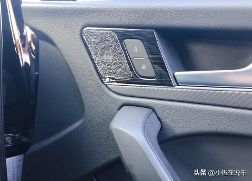 大学生44万喜提奥迪Q5L，车主：朋友都说我人傻，钱多