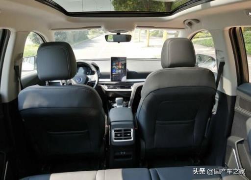 比亚迪宋Pro车主驾驶感受分享：跑了1800多公里，市区油耗可接受
