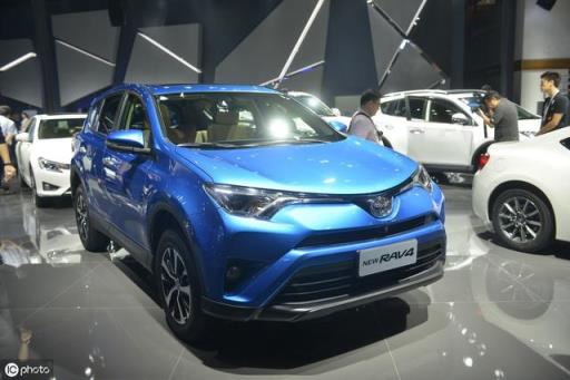 RAV4荣放的油耗很高吗？它的质量差吗？车主详细说了优点和缺点