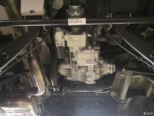 德国专用接待车，能越野的MPV，红白双色外观迈特威提车