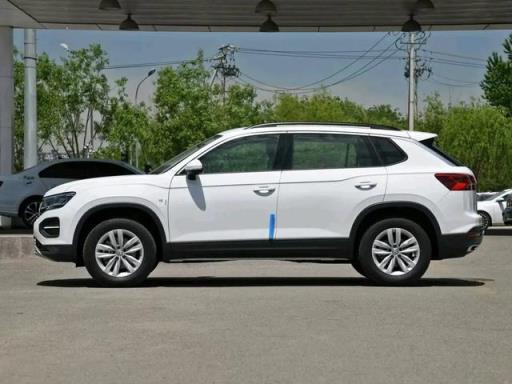 一汽大众全新SUV探岳高功率版本提车3000公里的感受，动力真不错
