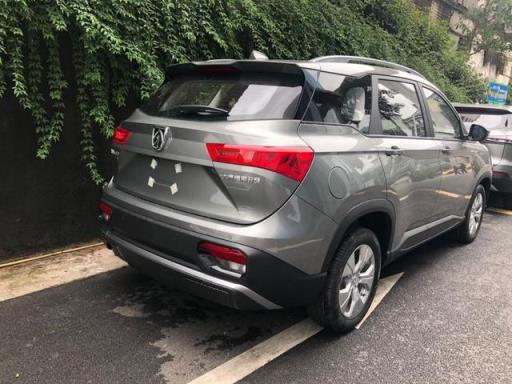 90后女白领提2020款宝骏530，不看颜值，却看了安全感