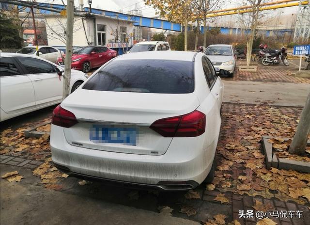 入手全新吉利帝豪分享用车感受，车主：优缺点分明，缺点很伤