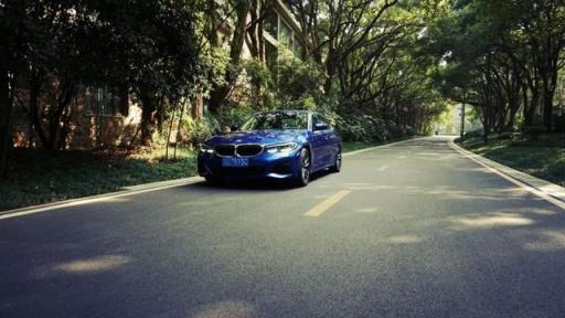 全新BMW 3系到手4个月，感受就两个字：真香！车主孙先生如是说