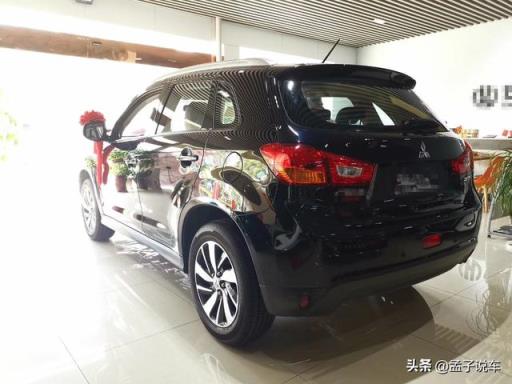 亲戚12.3万买了三菱劲炫，加200元油跑了420公里，空间家用足够了