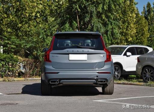 60万买沃尔沃XC90值不值，车主：气质和配置不输BBA，还非常安全