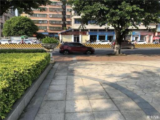 颜值高、油耗低，实际价格8万多起步的合资SUV，日产劲客提车