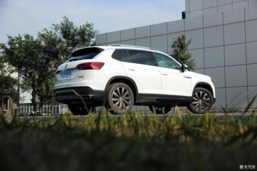 动力比RAV4强太多，探岳2.0T四驱版提车作业