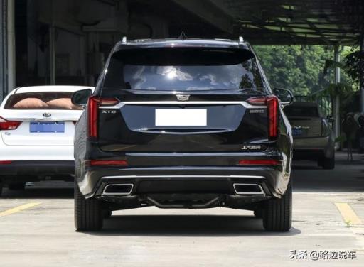 40万买辆凯迪拉克XT6值不值？车主：动力、颜值、空间完胜BBA