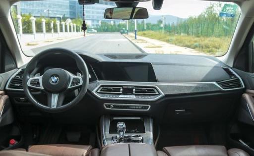 花100万买宝马X5值不值？详评第四代宝马X5